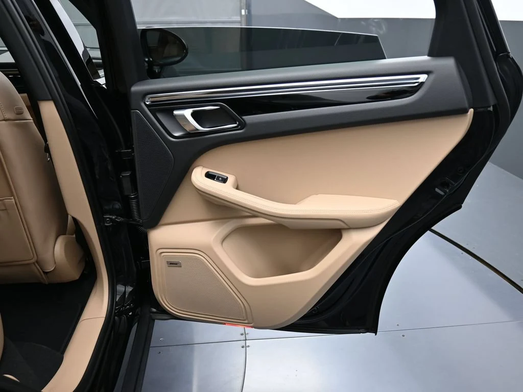 2026 Porsche Macan interior, door panel, Black/Mojave Beige