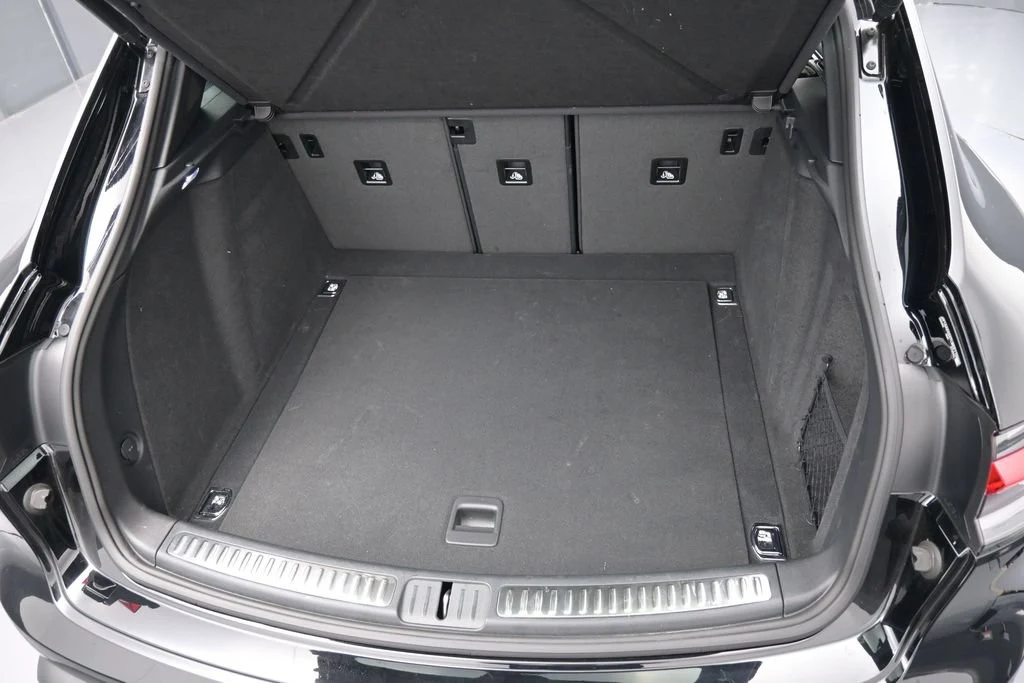 2026 Porsche Macan trunk