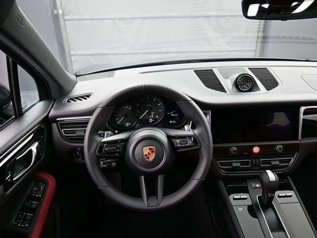 2026 Porsche Macan interior, dashboard, Black/Bordeaux Red