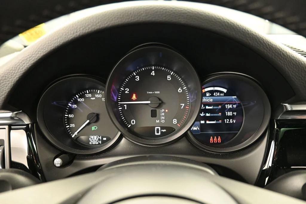 2026 Porsche Macan interior, Black