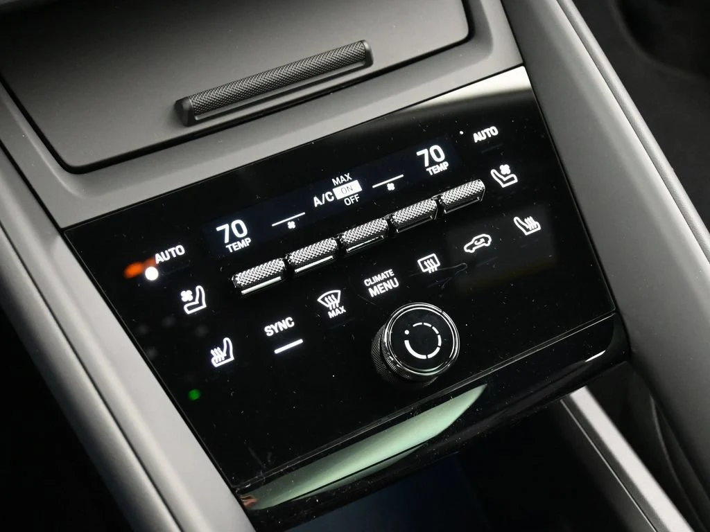 2025 Porsche Macan 4S Electric interior, center console