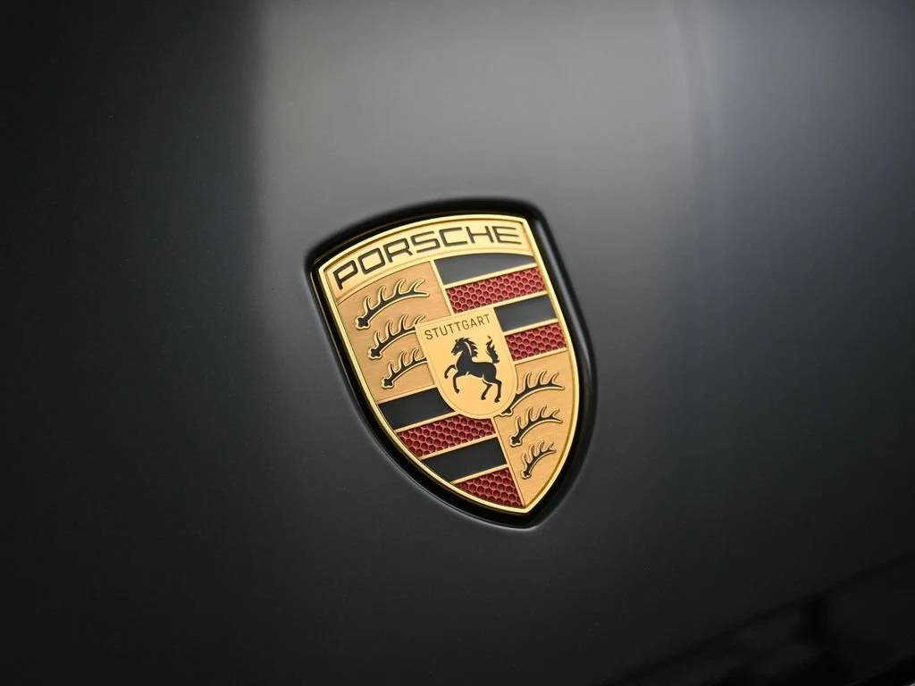 2026 Porsche Macan 4 Electric, detail