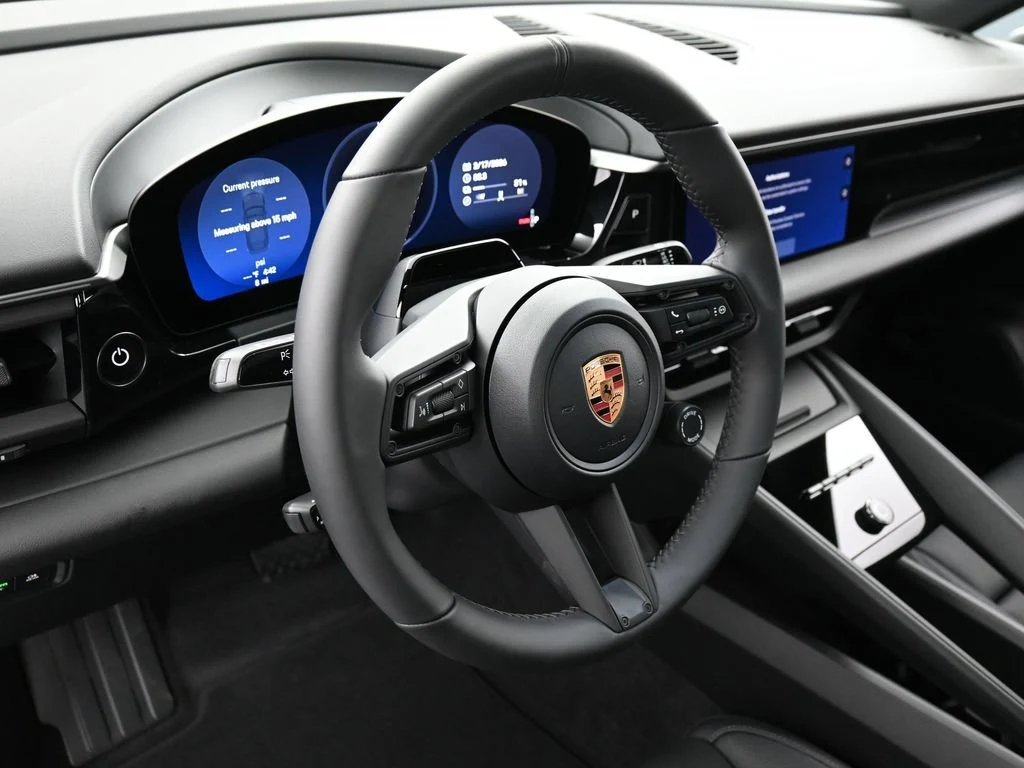 2026 Porsche Macan 4 Electric interior