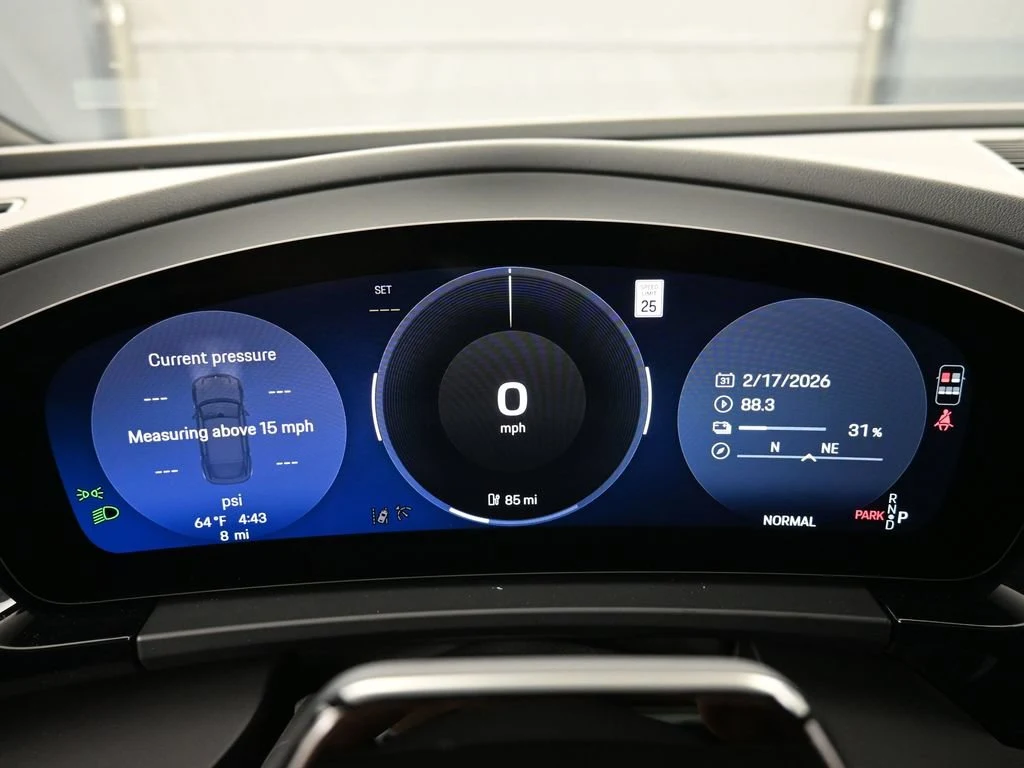 2026 Porsche Macan 4 Electric interior