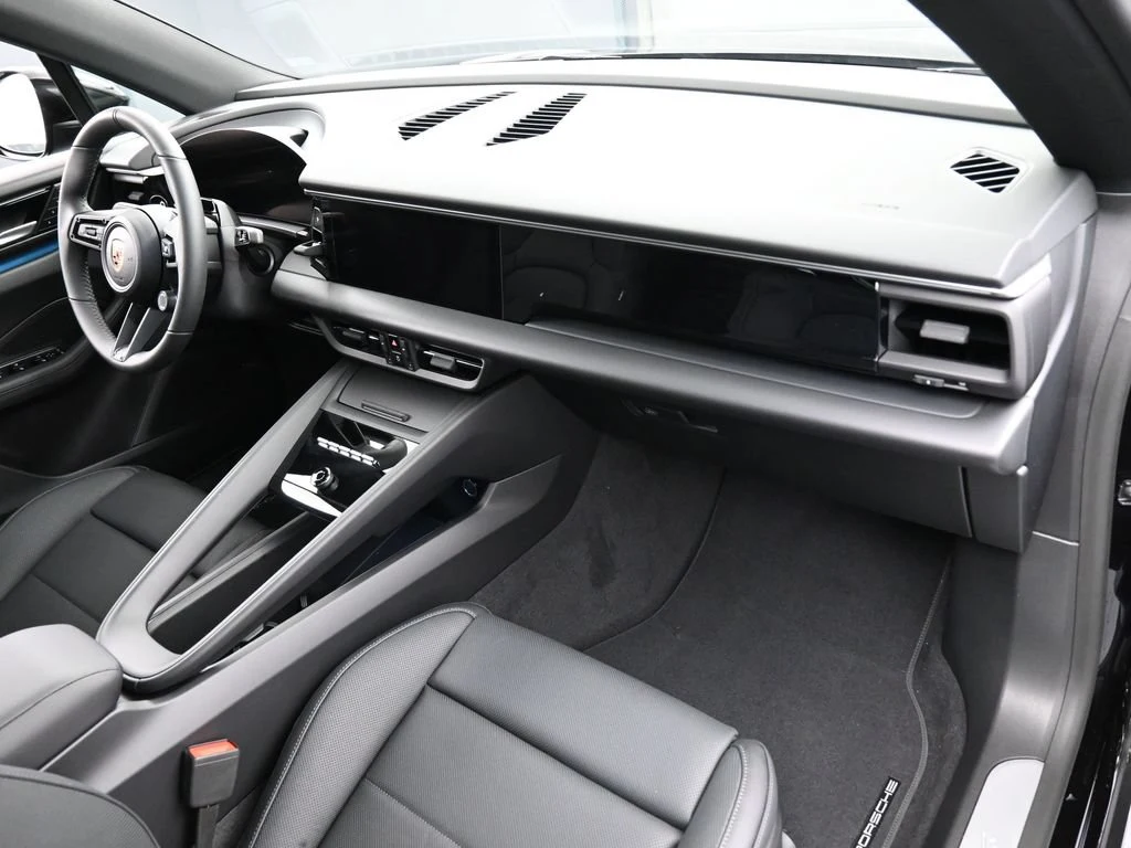 2026 Porsche Macan 4 Electric interior