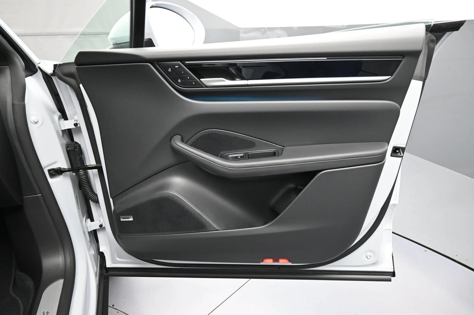 2026 Porsche Macan 4 Electric interior, door panel, Black