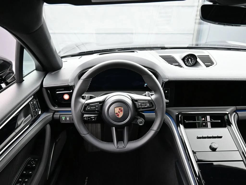 2026 Porsche Panamera 4 E-Hybrid interior, dashboard, Black