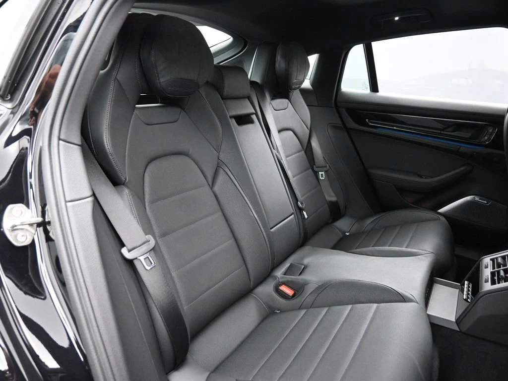 2026 Porsche Panamera 4 E-Hybrid interior, seats, Black