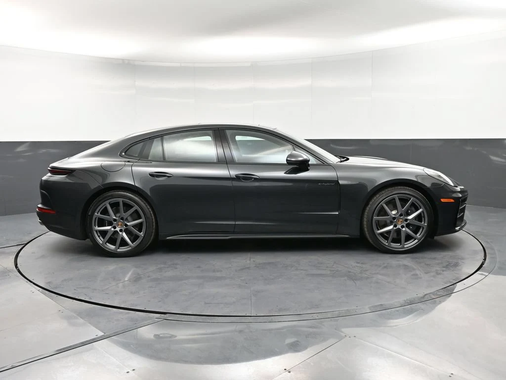 2026 Porsche Panamera 4 E-Hybrid, side profile, Grey