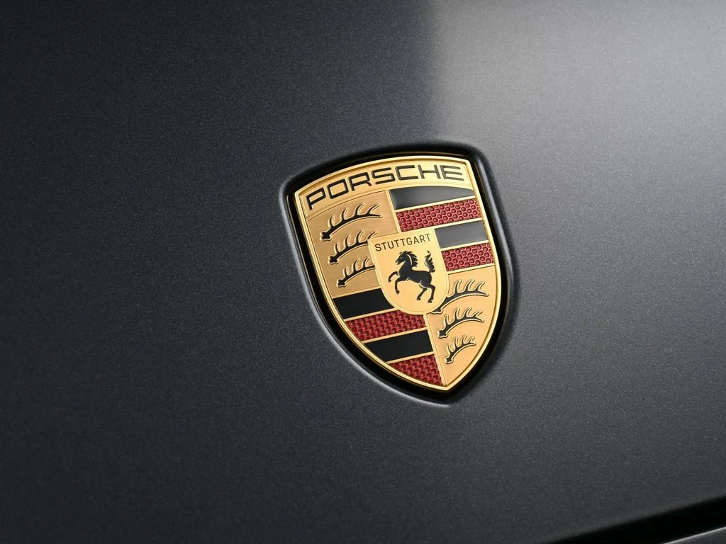 2026 Porsche Panamera 4 E-Hybrid, detail