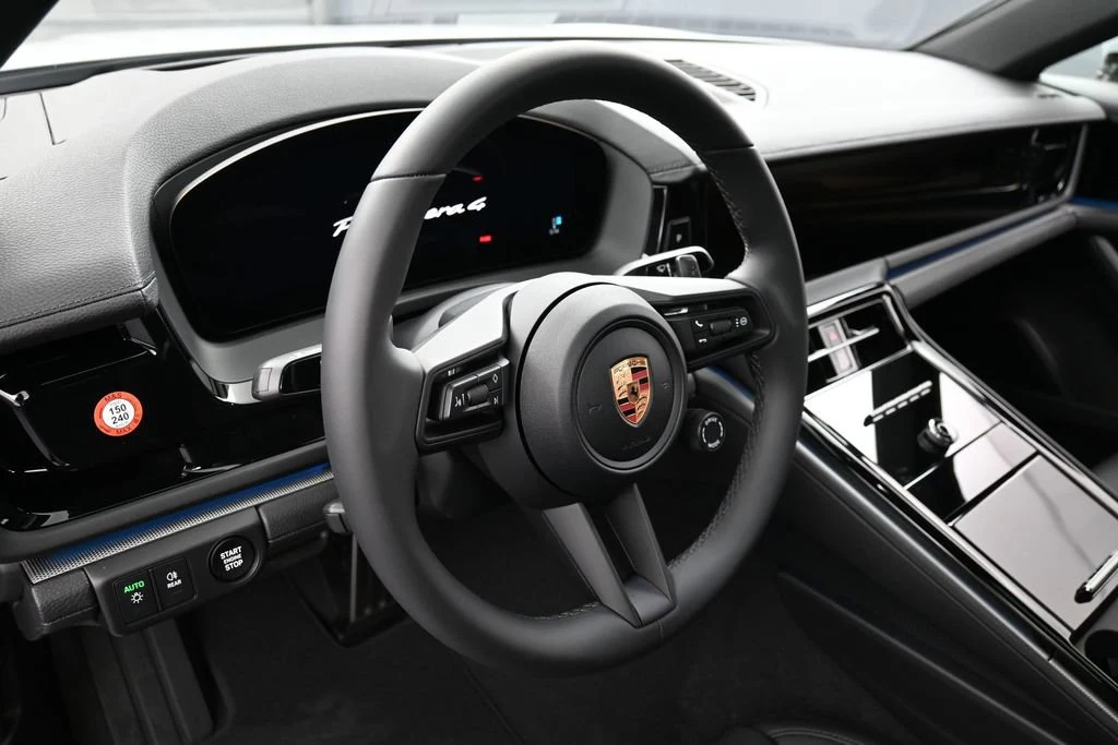 2026 Porsche Panamera 4 interior, Black