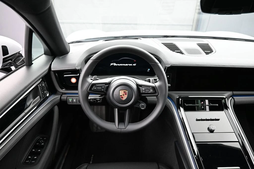 2026 Porsche Panamera 4 interior, Black
