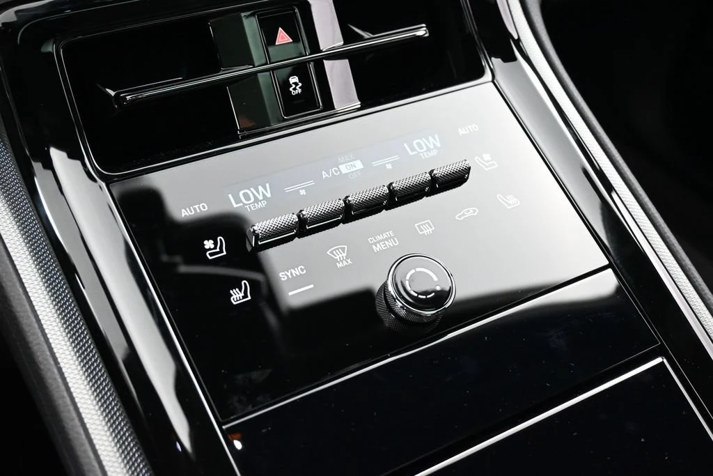 2026 Porsche Panamera 4 interior, center console, Black