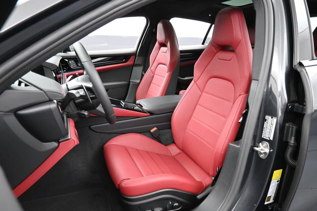 2026 Porsche Panamera 4 interior, seats, Black/Bordeaux Red