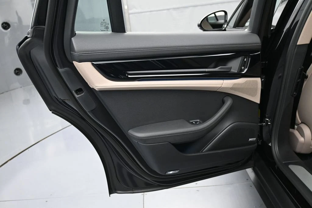 2026 Porsche Panamera 4 interior, door panel, Black/Limestone Beige