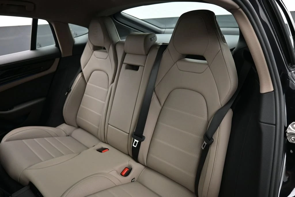2026 Porsche Panamera 4 interior, seats, Black/Limestone Beige