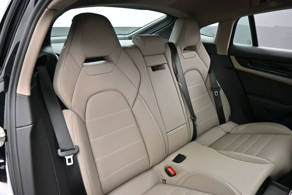 2026 Porsche Panamera 4 interior, seats, Black/Limestone Beige