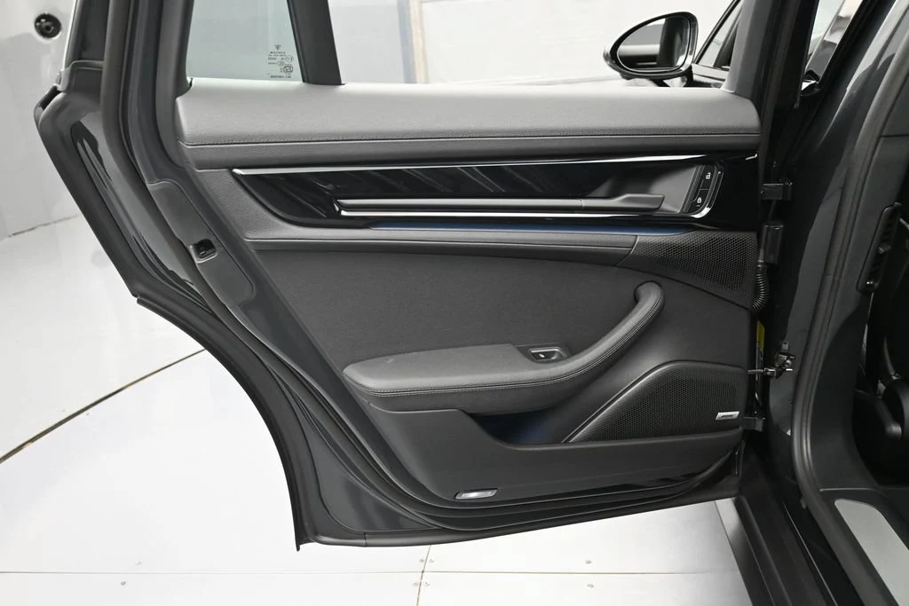 2026 Porsche Panamera 4 interior, door panel, Black