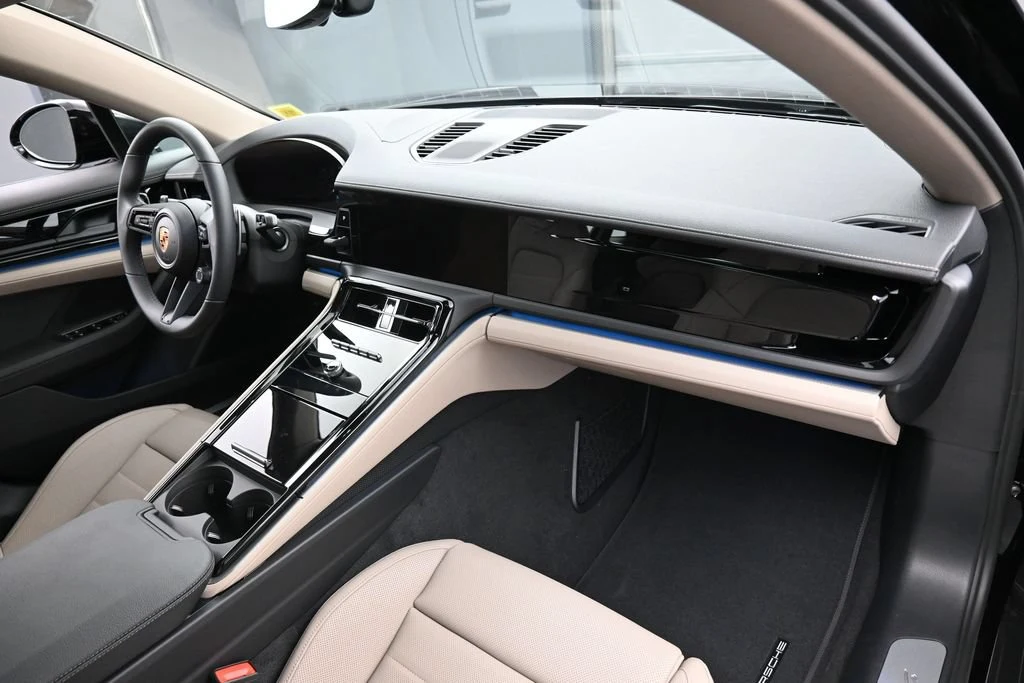 2026 Porsche Panamera 4 interior, Black/Limestone Beige