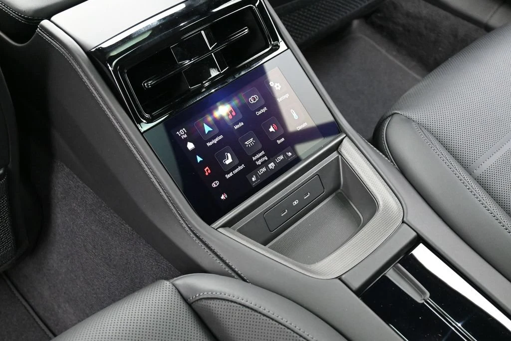 2026 Porsche Panamera 4 interior, Black
