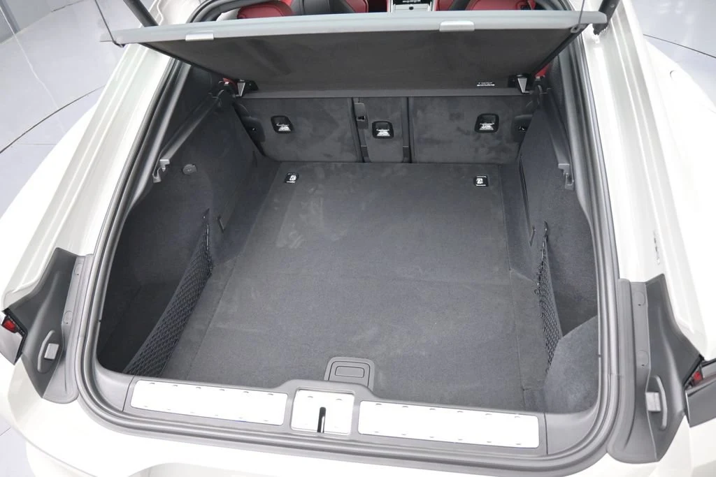 2026 Porsche Panamera 4 trunk