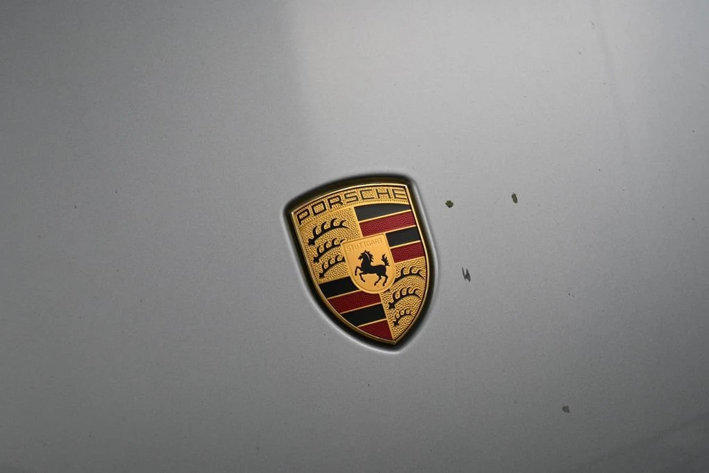 2021 Porsche Taycan 4S, detail