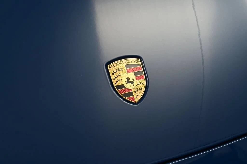 2022 Porsche Taycan Turbo S, detail