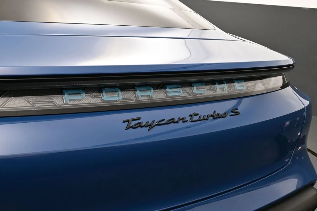 2022 Porsche Taycan Turbo S for sale, photo 13 of 30