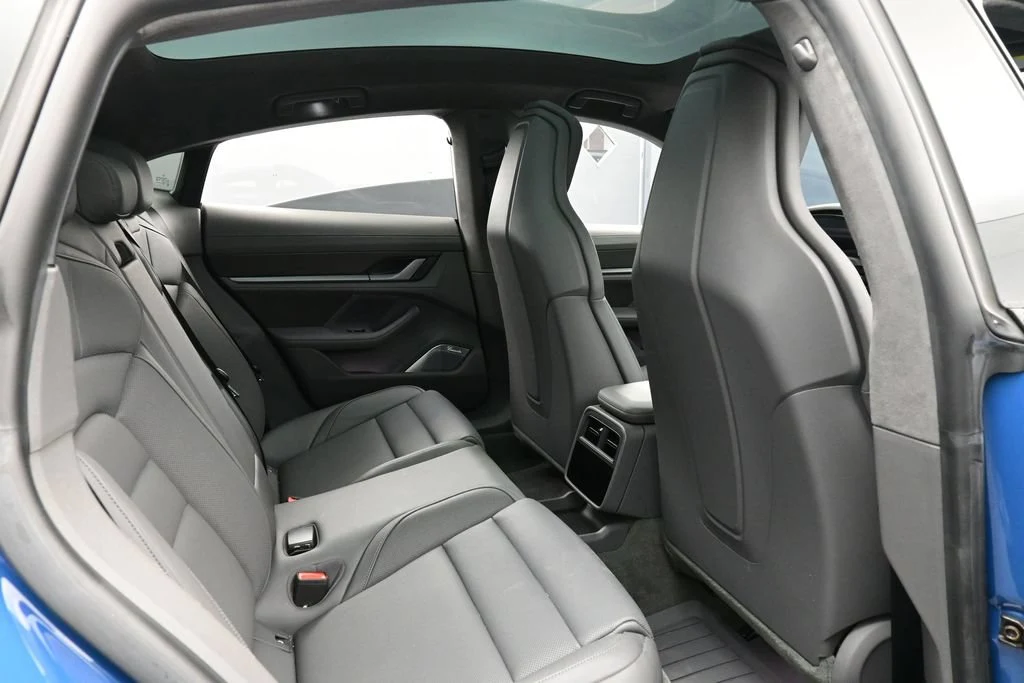 2022 Porsche Taycan Turbo S interior, seats, Slate Grey