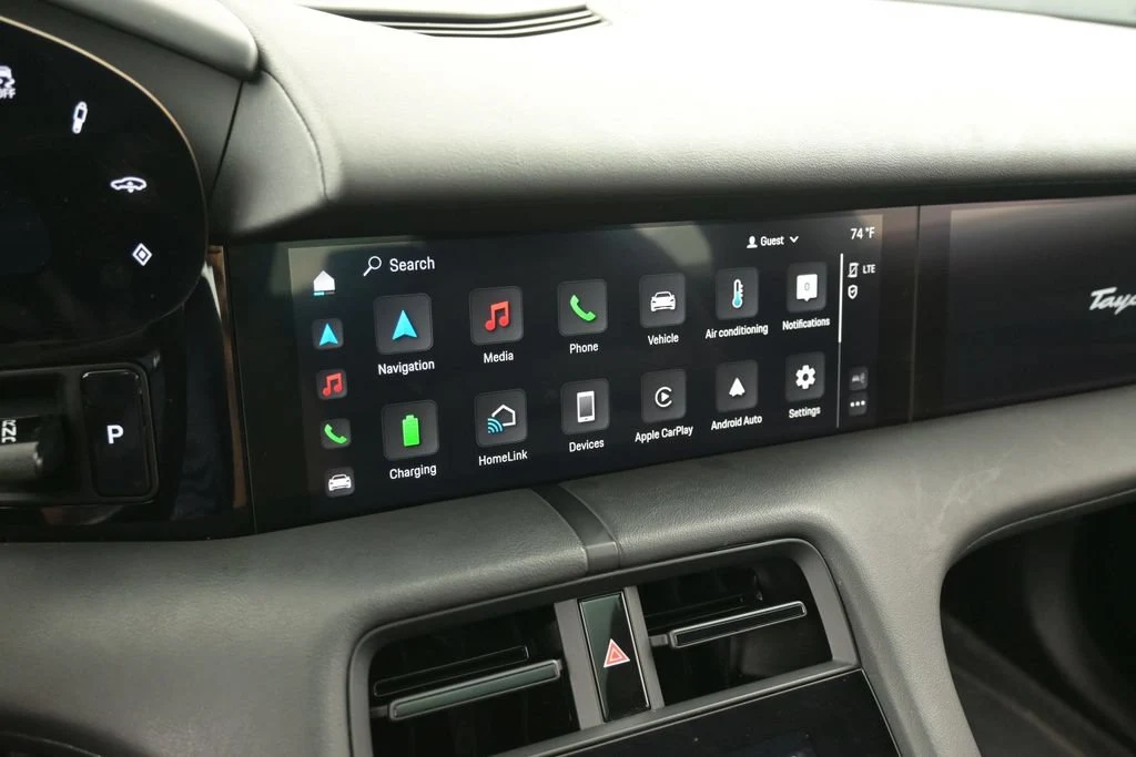 2023 Porsche Taycan 4S interior, Black