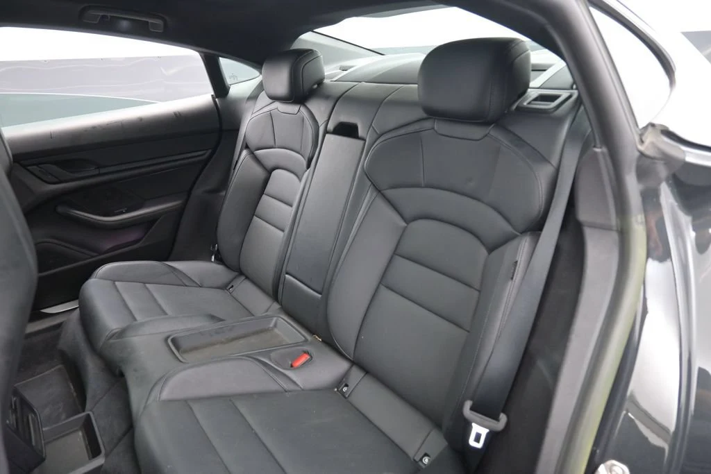 2023 Porsche Taycan 4S interior, seats, Black