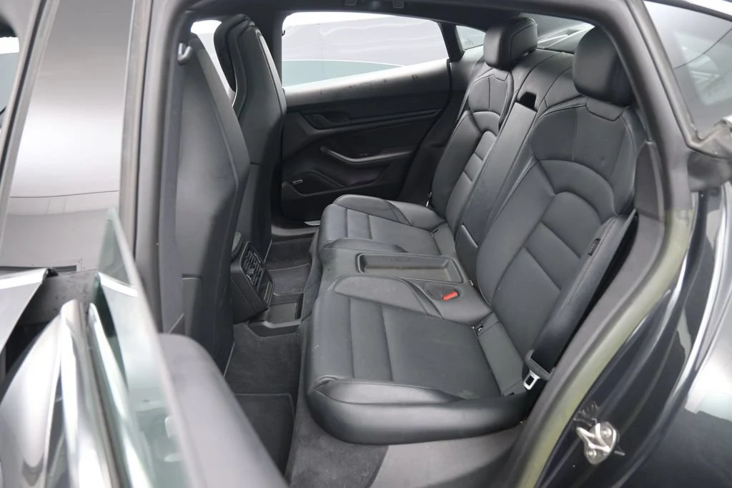2023 Porsche Taycan 4S interior, seats, Black
