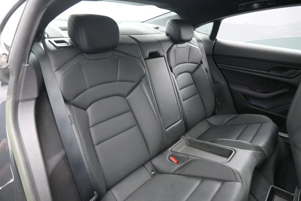 2023 Porsche Taycan 4S interior, seats, Black
