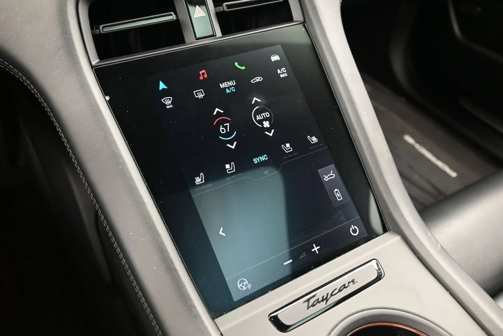 2024 Porsche Taycan 4S interior, Black