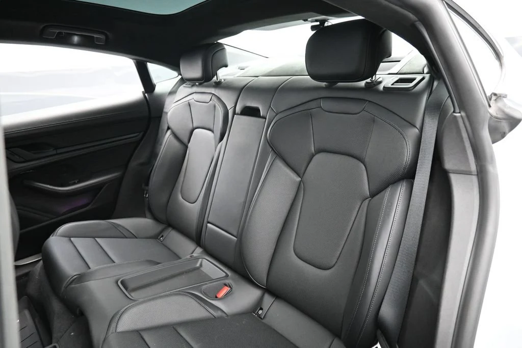 2024 Porsche Taycan 4S interior, seats, Black