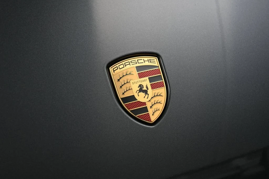 2026 Porsche Taycan 4S, detail