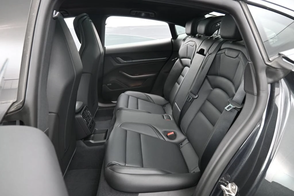 2026 Porsche Taycan 4S interior, seats, Black