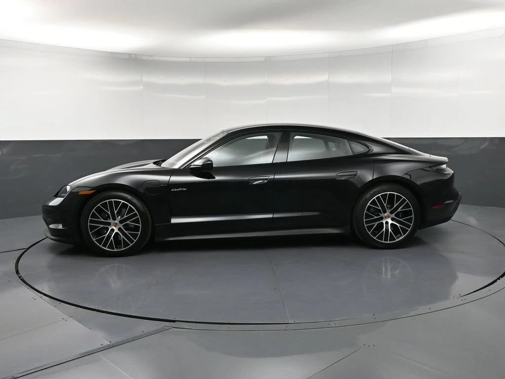 2026 Porsche Taycan 4, side profile, Black