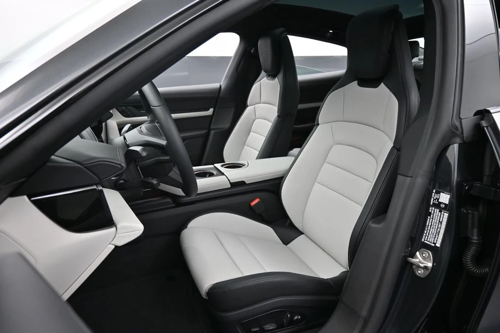 2026 Porsche Taycan 4 interior, seats, Black/Chalk
