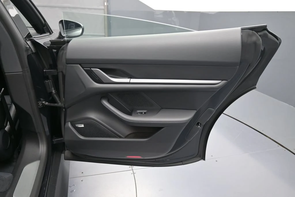 2026 Porsche Taycan interior, door panel, Black