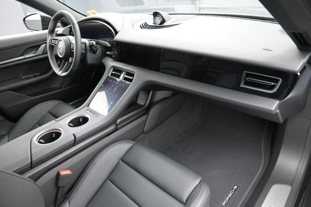 2026 Porsche Taycan interior, Black