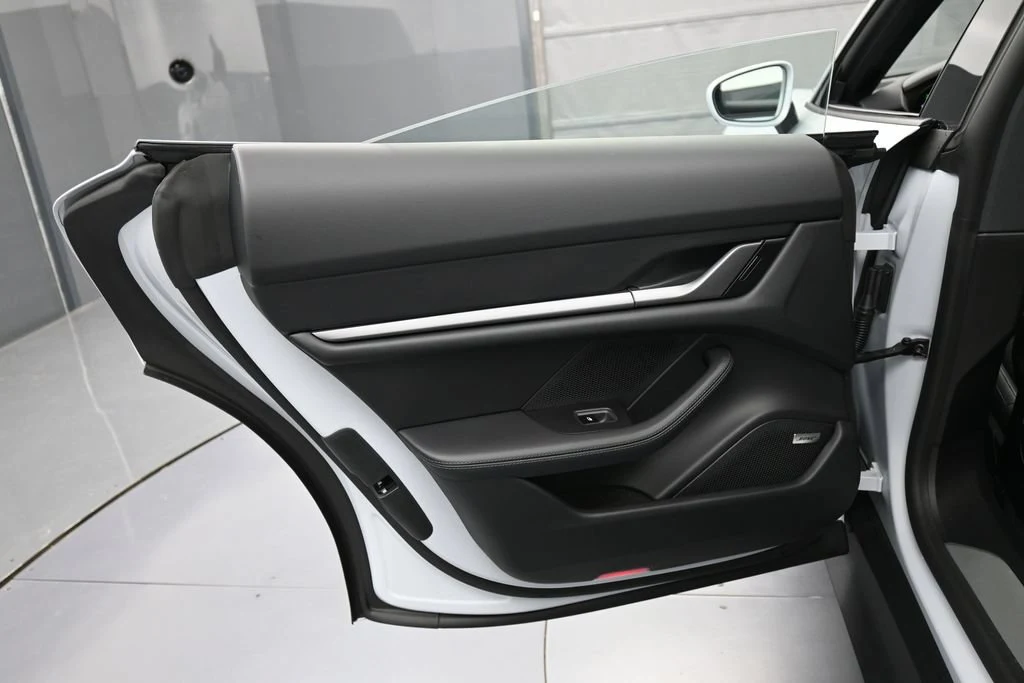 2026 Porsche Taycan interior, door panel, Black