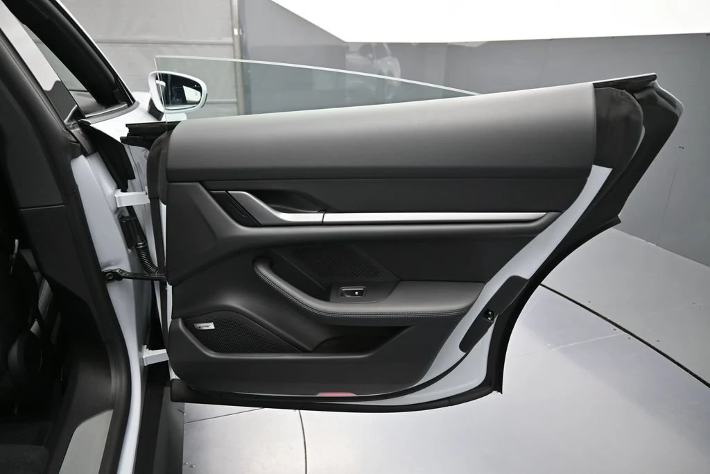2026 Porsche Taycan interior, door panel, Black