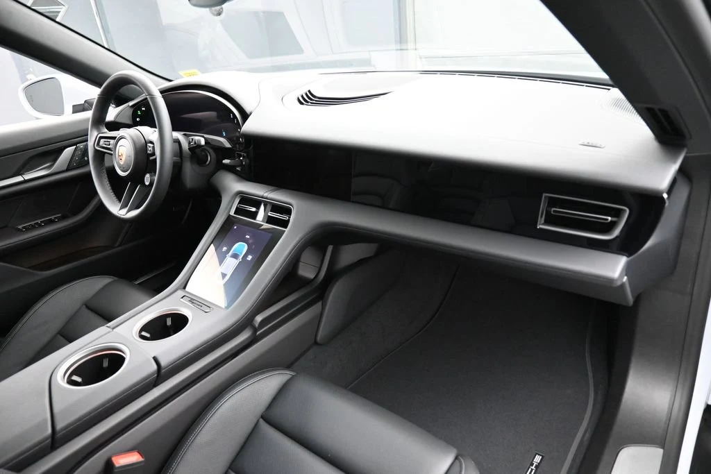 2026 Porsche Taycan interior, Black
