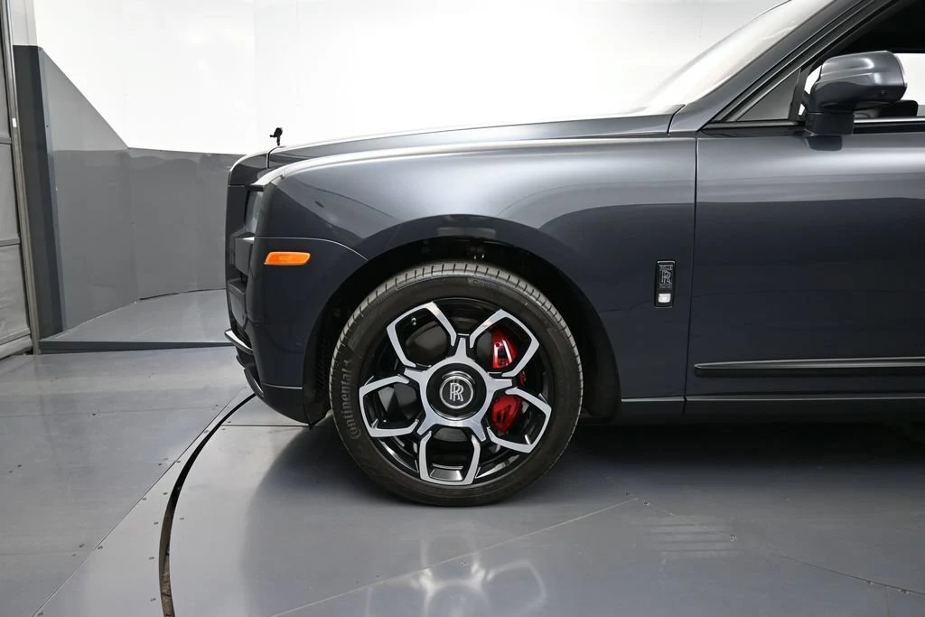 2024 Rolls-Royce Black Badge Cullinan for sale, exterior, Grey
