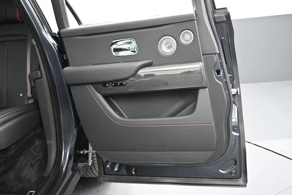 2024 Rolls-Royce Black Badge Cullinan interior, door panel, Black