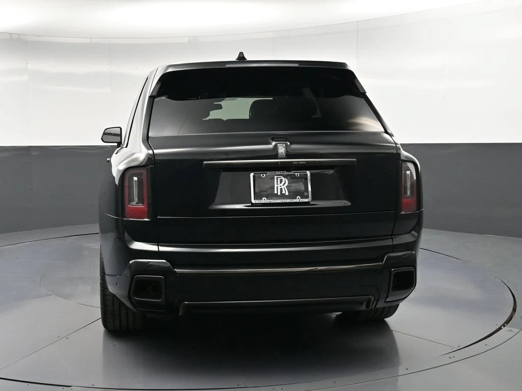 2027 Rolls-Royce Black Badge Cullinan Series II, rear three-quarter view, Black
