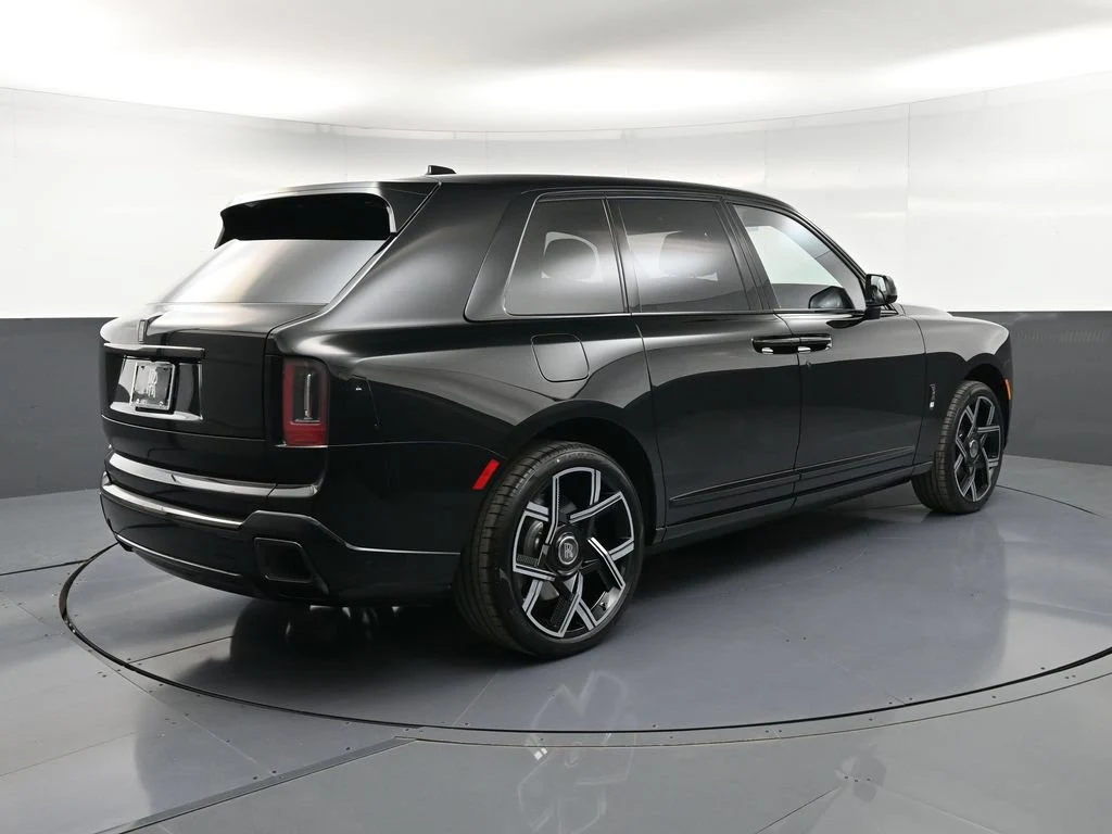 2027 Rolls-Royce Black Badge Cullinan Series II for sale, exterior, Black