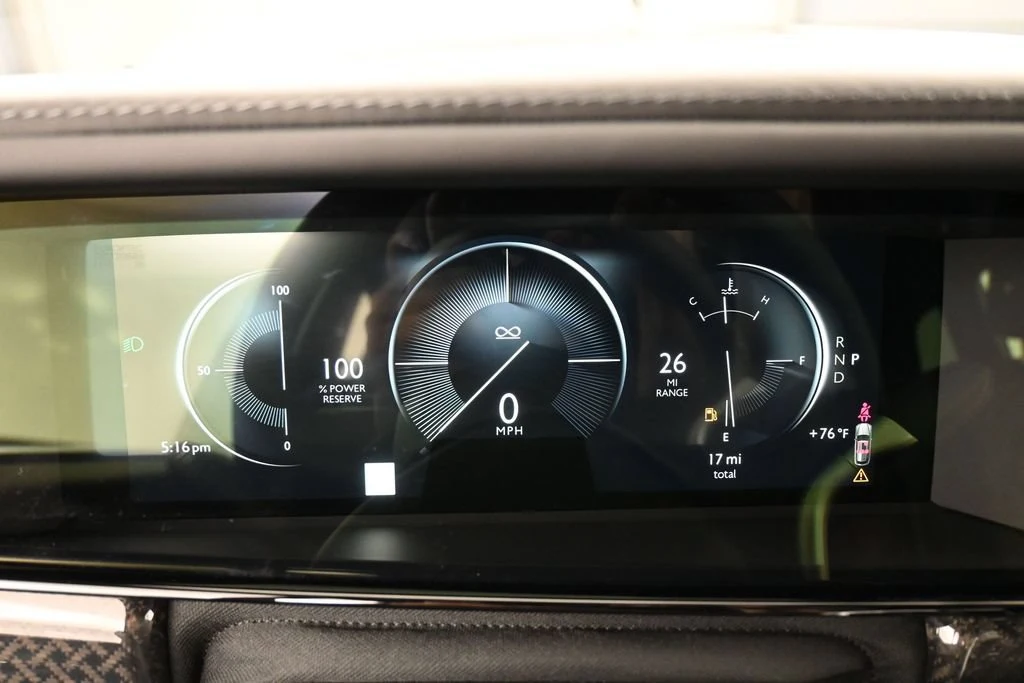 2027 Rolls-Royce Black Badge Cullinan Series II interior