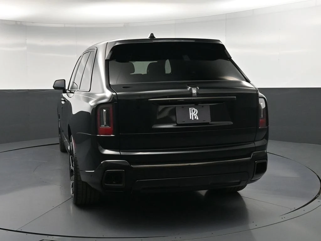 2027 Rolls-Royce Black Badge Cullinan Series II, rear three-quarter view, Black